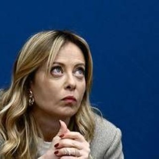 "Adesso basta", Meloni e il 'giallo' della domanda persa "Adesso basta", Meloni e il 'giallo' della domanda persa