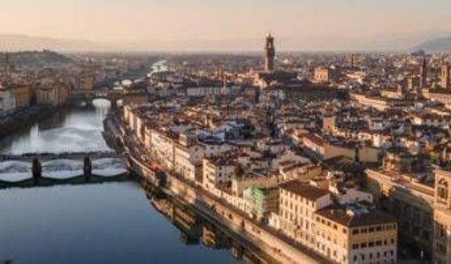 Il caso del 'cubo nero' nel centro di Firenze, Schmidt: &quot;Intervenga Unesco&quot;