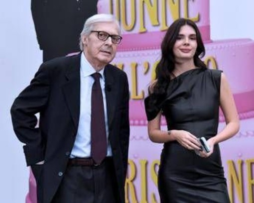 Verissimo, Evelina Sgarbi: &quot;Ho denunciato tutti. Papà non può più sposarsi a Venezia&quot;