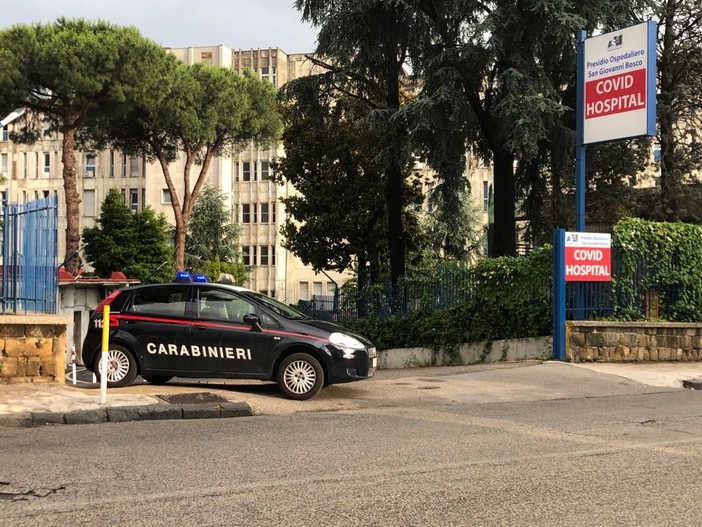Ospedale di Napoli nelle mani del clan, 4 arrestati tra cui un avvocato
