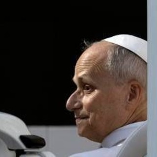 Papa Leone ha votato per posta alle elezioni di midterm. La Cnn: "Il Pontefice fa la storia" Papa Leone ha votato per posta alle elezioni di midterm. La Cnn: "Il Pontefice fa la storia"