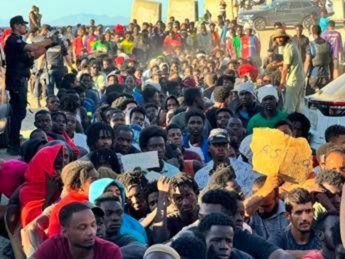 Ceuta, Piantedosi: "Revocheremo lo stop a Schengen solo con la fine totale dei rischi. Ipotesi nuovi arrivi il 15 agosto" Ceuta, Piantedosi: "Revocheremo lo stop a Schengen solo con la fine totale dei rischi. Ipotesi nuovi arrivi il 15 agosto"
