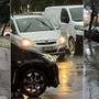 Nubifragio su Roma, strade allagate e traffico in tilt