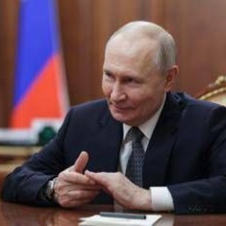 I voti gonfiati per Putin, il partito 'fantasma' e l'affluenza flop: gli altri dati delle elezioni in Russia