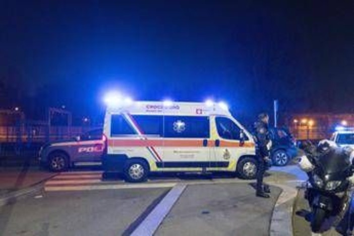 Milano, indagato per omicidio agente che ha sparato a 28enne