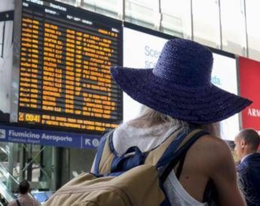 Caos treni, ritardi fino a un'ora per guasto su Alta Velocità Napoli-Roma
