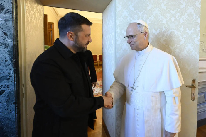 Papa sente Zelensky “Mosca e Kiev collaborino per tregua a Oleshky”
