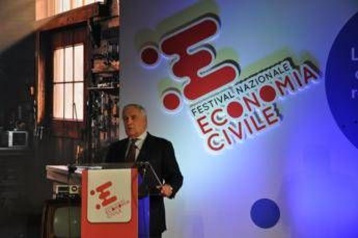 Tajani: &quot;Siamo pronti a partecipare alla ricostruzione della Palestina&quot;