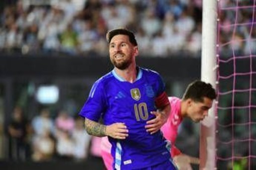 Messi, anche per un fuoriclasse esistono le 'regole': "In casa non si gioca a pallone, ha deciso mia moglie"