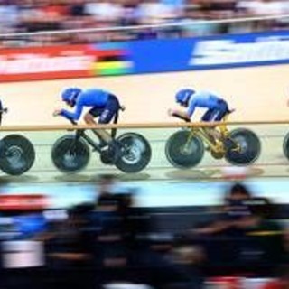 Mondiali, Italia argento nell'inseguimento a squadra: azzurri battuti dalla Danimarca Mondiali, Italia argento nell'inseguimento a squadra: azzurri battuti dalla Danimarca