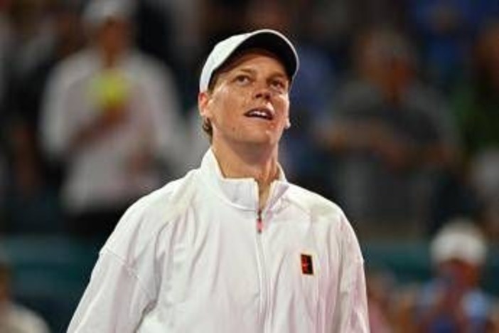 A Miami Sinner batte il record di Djokovic: "Felice ma non gioco per questo" A Miami Sinner batte il record di Djokovic: "Felice ma non gioco per questo"