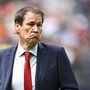 Belgio-Senegal, succede di tutto: ct annaffiato, invasione e lite in campo Belgio-Senegal, succede di tutto: ct annaffiato, invasione e lite in campo