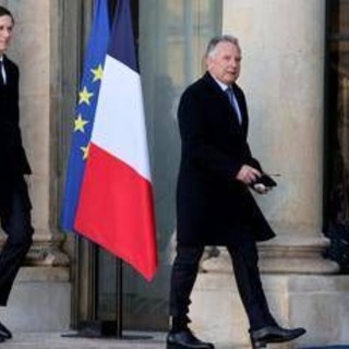 Ucraina, proseguono colloqui Kiev-Usa a Parigi. Zelensky: "Al centro Zaporizhia e territori" Ucraina, proseguono colloqui Kiev-Usa a Parigi. Zelensky: "Al centro Zaporizhia e territori"