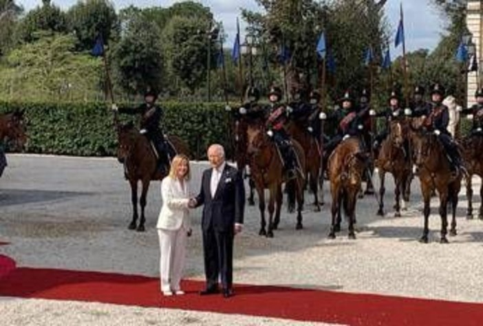 Re Carlo da Giorgia Meloni, l'incontro a Villa Pamphilj