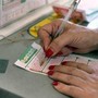 Superenalotto, numeri combinazione vincente oggi 5 maggio