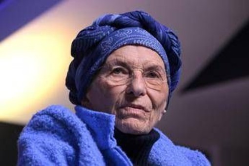 Emma Bonino ricoverata, notte tranquilla in terapia intensiva: atteso il bollettino medico Emma Bonino ricoverata, notte tranquilla in terapia intensiva: atteso il bollettino medico