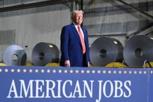 Dazi, accordo Usa-Ue al 15%: chi vince (nessuno) e chi perde (di più e di meno)