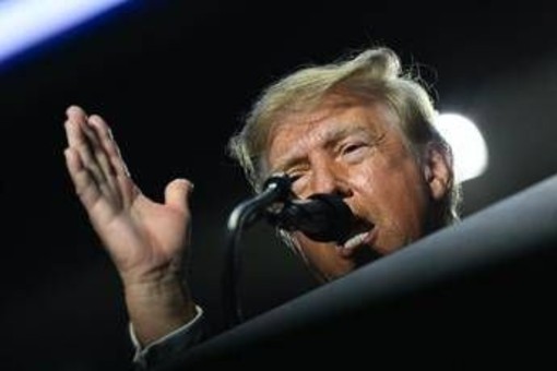 Politico, Cnn e Ms Now fanno causa a Trump dopo l'esclusione dalla Casa Bianca Politico, Cnn e Ms Now fanno causa a Trump dopo l'esclusione dalla Casa Bianca