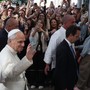 Papa Leone XIV rientrato in Vaticano dopo le dimissioni dal Gemelli