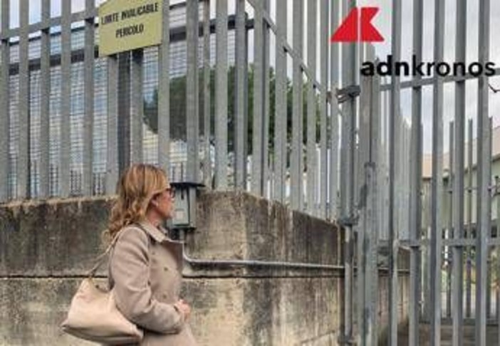 Stefano Cucchi morto 16 anni fa, la sorella Ilaria torna nel reparto protetto del Pertini Stefano Cucchi morto 16 anni fa, la sorella Ilaria torna nel reparto protetto del Pertini