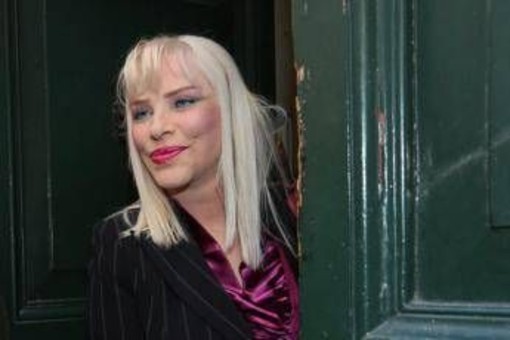 Morto il fratello di Ilona Staller, aiutò Cicciolina a 'rapire' il figlio avuto con Koons Morto il fratello di Ilona Staller, aiutò Cicciolina a 'rapire' il figlio avuto con Koons