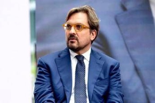 Energia, Guidesi: "Piena emergenza, se Ue non interviene si fermeranno produzione e consumi" Energia, Guidesi: "Piena emergenza, se Ue non interviene si fermeranno produzione e consumi"