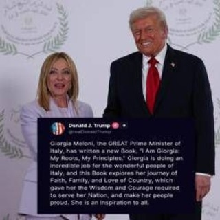 Trump, nuovo elogio a Meloni: &quot;Ispirazione per tutti&quot;. La premier: &quot;Molto gentile, amico mio&quot;