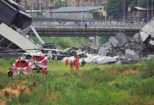 Crollo Ponte Morandi, ex ad Aspi Giovanni Castellucci condannato a 12 anni Crollo Ponte Morandi, ex ad Aspi Giovanni Castellucci condannato a 12 anni