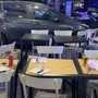 Roma, 86enne travolge in auto tavoli ristorante: sfiorata strage al quartiere Trieste