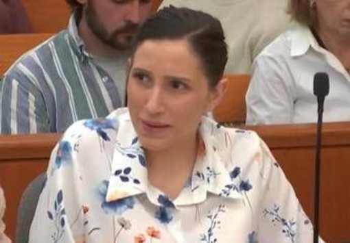 Scrive un libro dopo la morte del marito, poi la verità choc: condannata per l’omicidio