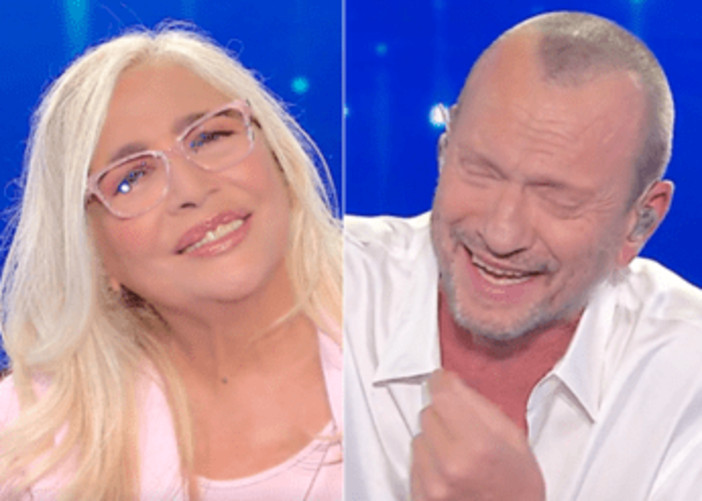 Mara Venier punge Biagio Antonacci: "Se solo ci avessi provato con me..."