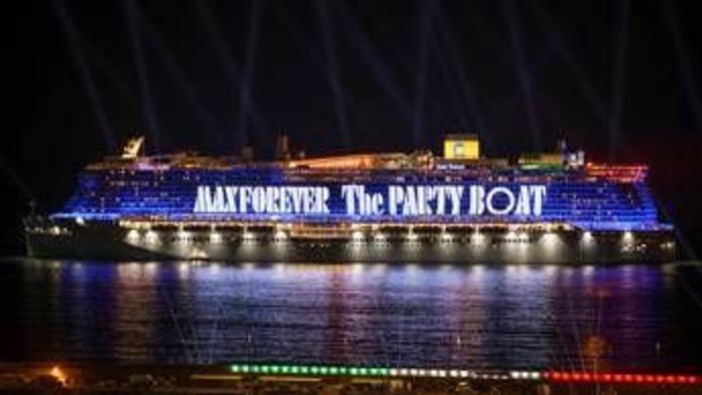 Sanremo, Costa Crociere 'accende' festival con la Crociera della Musica e Max Pezzali