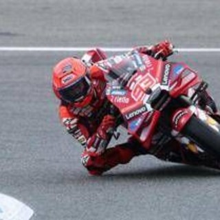 MotoGp Spagna, Marc Marquez vince la gara Sprint davanti a Bagnaia