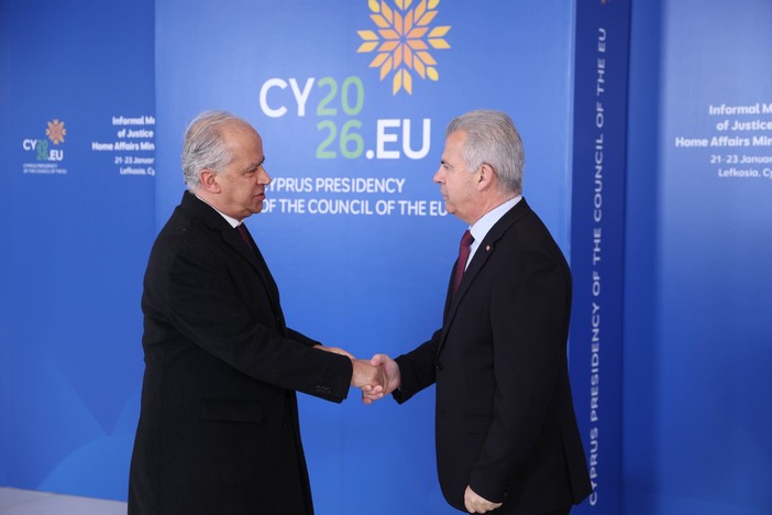 Migranti, Piantedosi “Con l’OIM modelli innovativi per la gestione dei flussi”