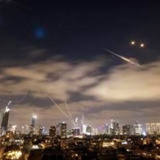Israele-Iran, Trump: &quot;Putin può mediare&quot;. No di Macron