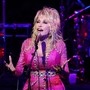 Lutto nella musica, morta a 80 anni la cantante country Dolly Parton