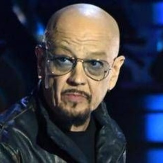 Enrico Ruggeri: &quot;Cantanti di oggi tutte brave ma senza spessore&quot;