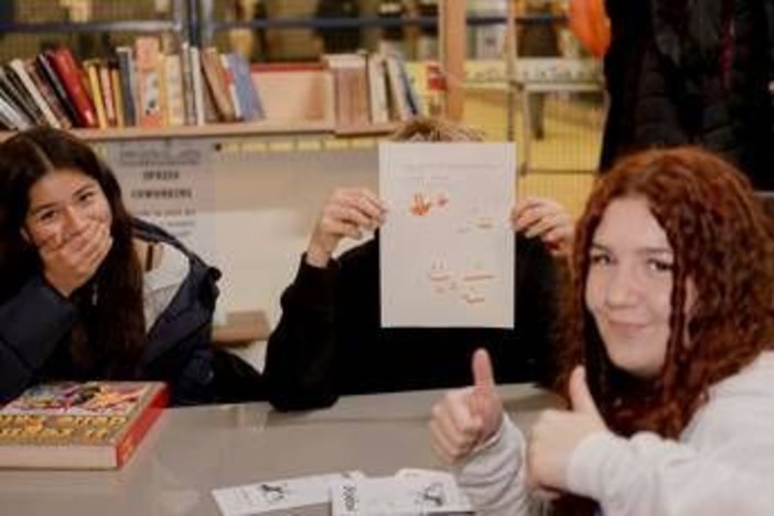 ActionAid nelle scuole: &quot;Violenza fra pari a sfondo razziale diffusa tra studenti&quot;