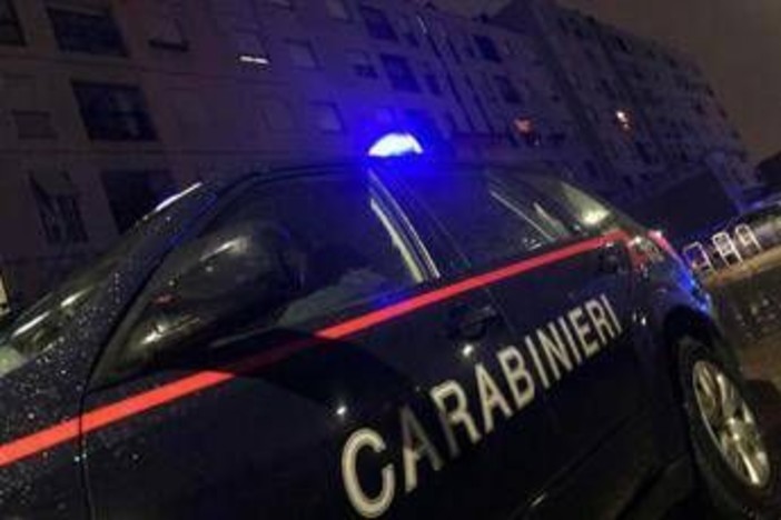 Lite in strada a Collegno, pedone 80enne ucciso a coltellate: fermato presunto aggressore