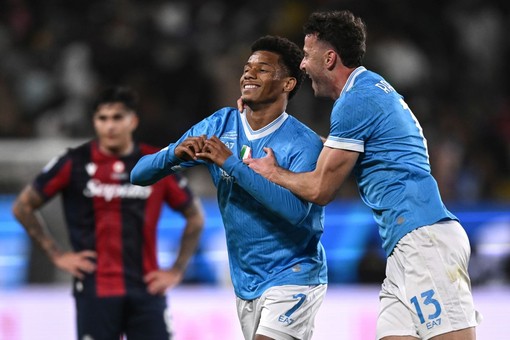 La Supercoppa Italiana va al Napoli, battuto il Bologna 2-0