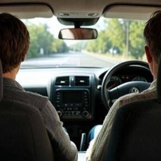 Bocciato 128 volte all'esame per la patente, è record