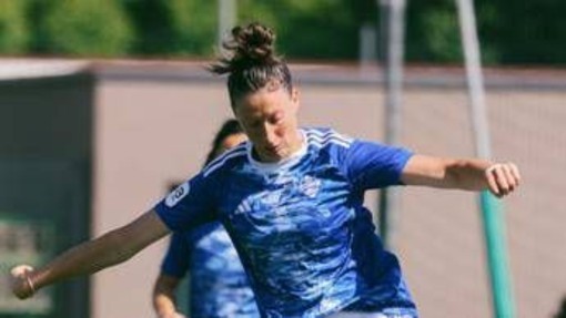 Roberta Picchi ha un tumore al seno, il Como le rinnova il contratto fino al 2028 Roberta Picchi ha un tumore al seno, il Como le rinnova il contratto fino al 2028