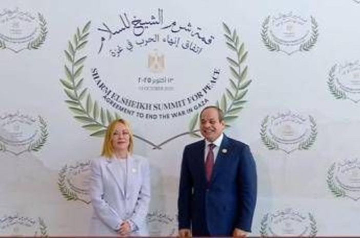 A Sharm il bilaterale Meloni-al Sisi: &quot;Insieme per la pace in Medio Oriente&quot;