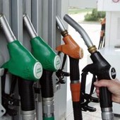 Caro carburanti, nuovo record storico per prezzo diesel: è a 2,246 euro