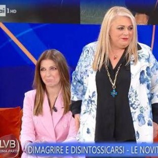 Rossella Erra, i progressi con la dieta: "Ora indosso una giacca che non mettevo da 20 anni"