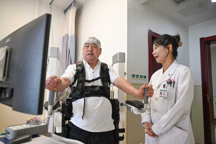 In Cina la prima piattaforma medica per il Parkinson basata sull’IA
