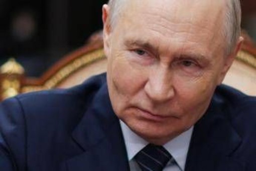 Ucraina-Russia, negoziati per la pace in stallo: Putin pronto a intensificare gli attacchi Ucraina-Russia, negoziati per la pace in stallo: Putin pronto a intensificare gli attacchi