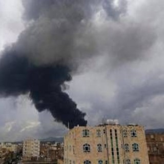 Yemen, raid di Israele su Sana'a'. Houthi: &quot;Almeno 6 morti e 86 feriti&quot;