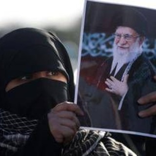 Iran, si muove l'Europa. Francia, Germania e Gb "pronte a azioni difensive" Iran, si muove l'Europa. Francia, Germania e Gb "pronte a azioni difensive"