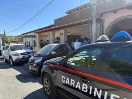 Roma, omicidio-suicidio a Pietralata: a sparare il padre ma non si esclude ruolo della madre Roma, omicidio-suicidio a Pietralata: a sparare il padre ma non si esclude ruolo della madre